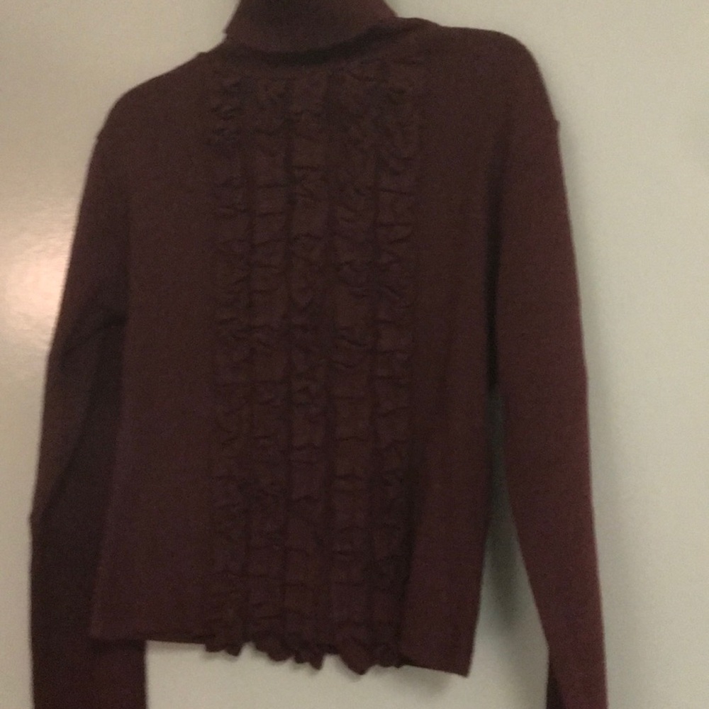 Italian Ruffle Front Sweater 😻 - Picture 3 of 6